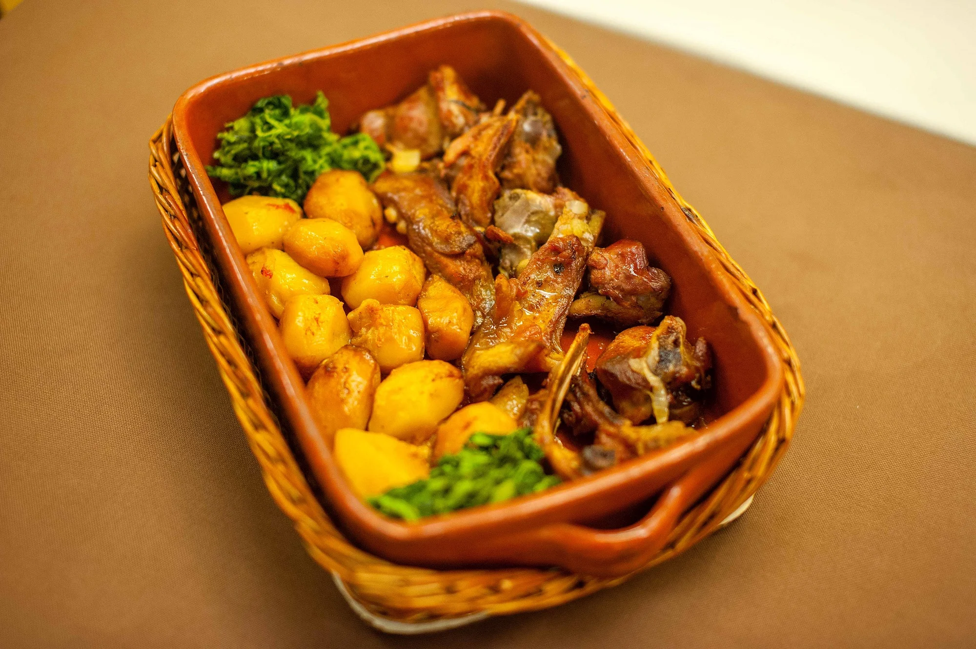 Cabrito-Assado-no-Forno.jpg