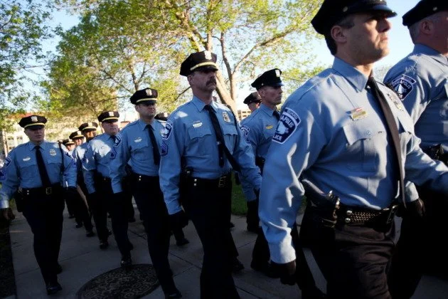 ericroper_1429731097_mplspolice.JPG