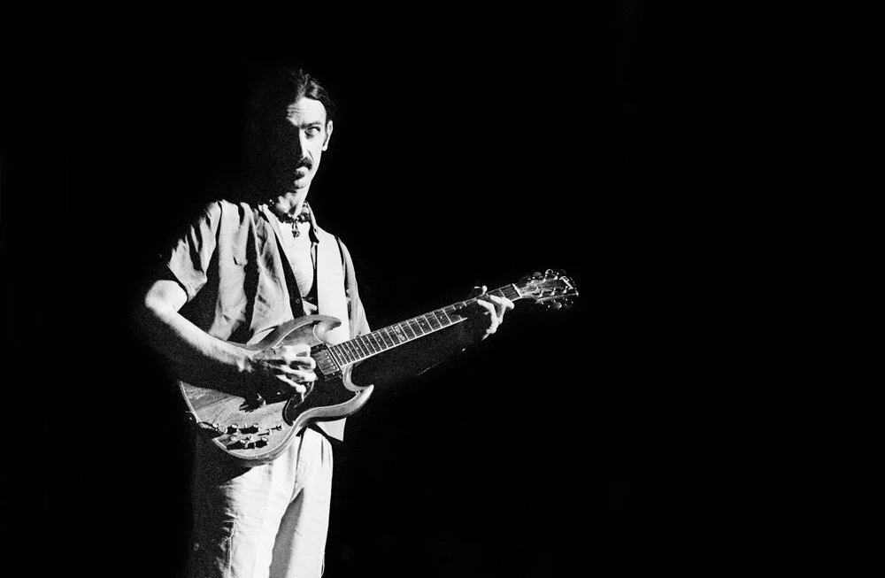 frank zappa bw.jpg
