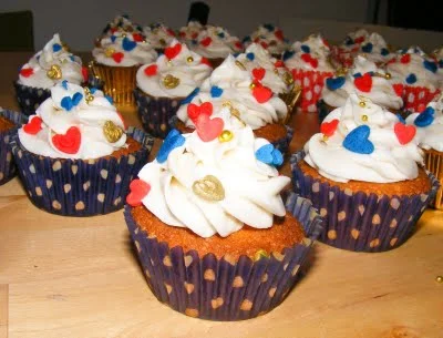 Commissions, Cupcakes and Cuba