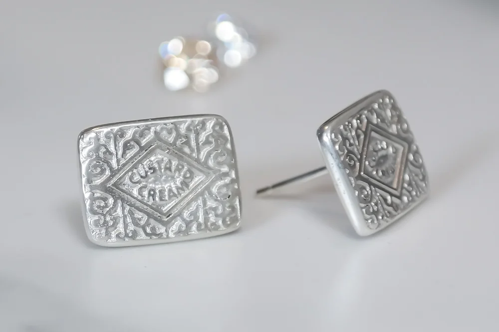 Silver Custard Cream Earrings