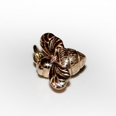 Gold-small-bee-charm.jpg