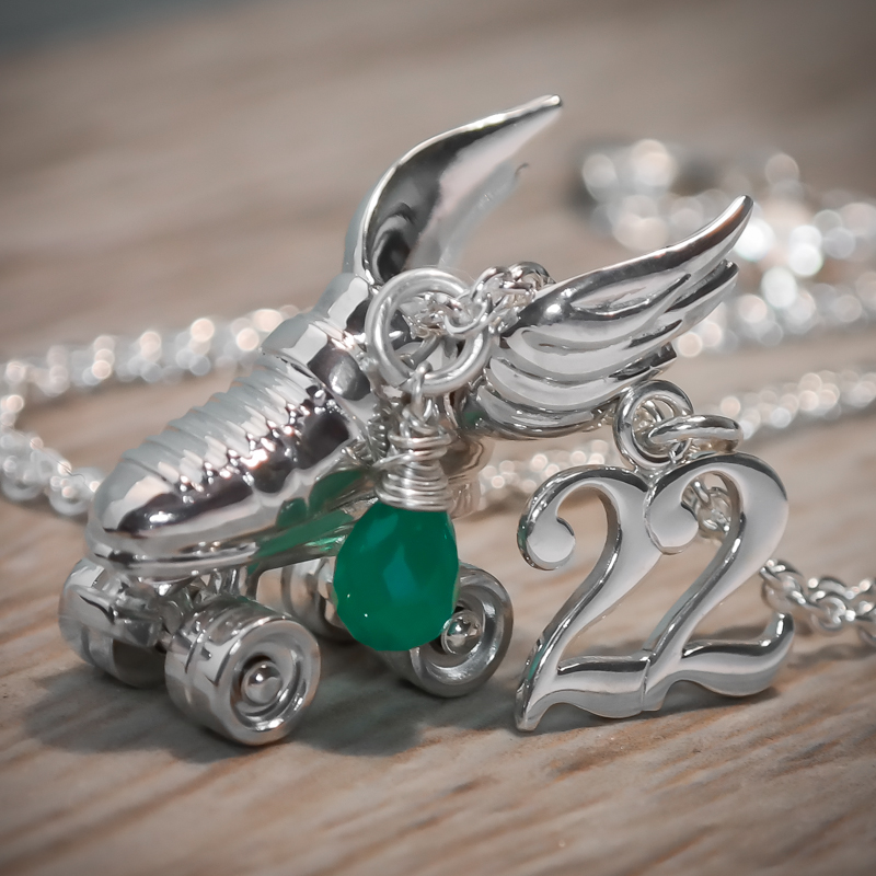 Silver-custom-roller-derby-necklace-22.jpg