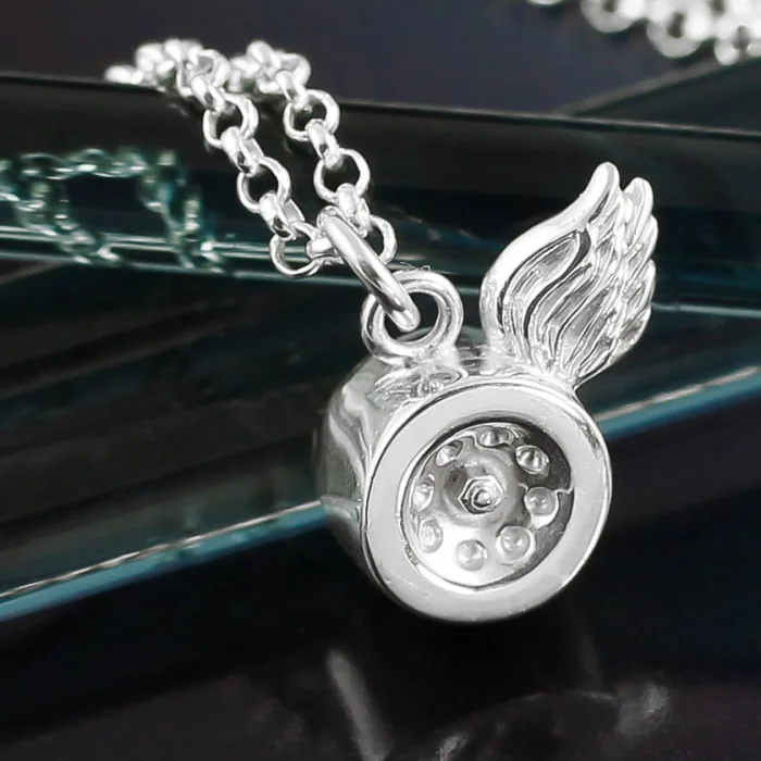Silver-winged-roller-skate-wheel-necklace-small-5.jpg