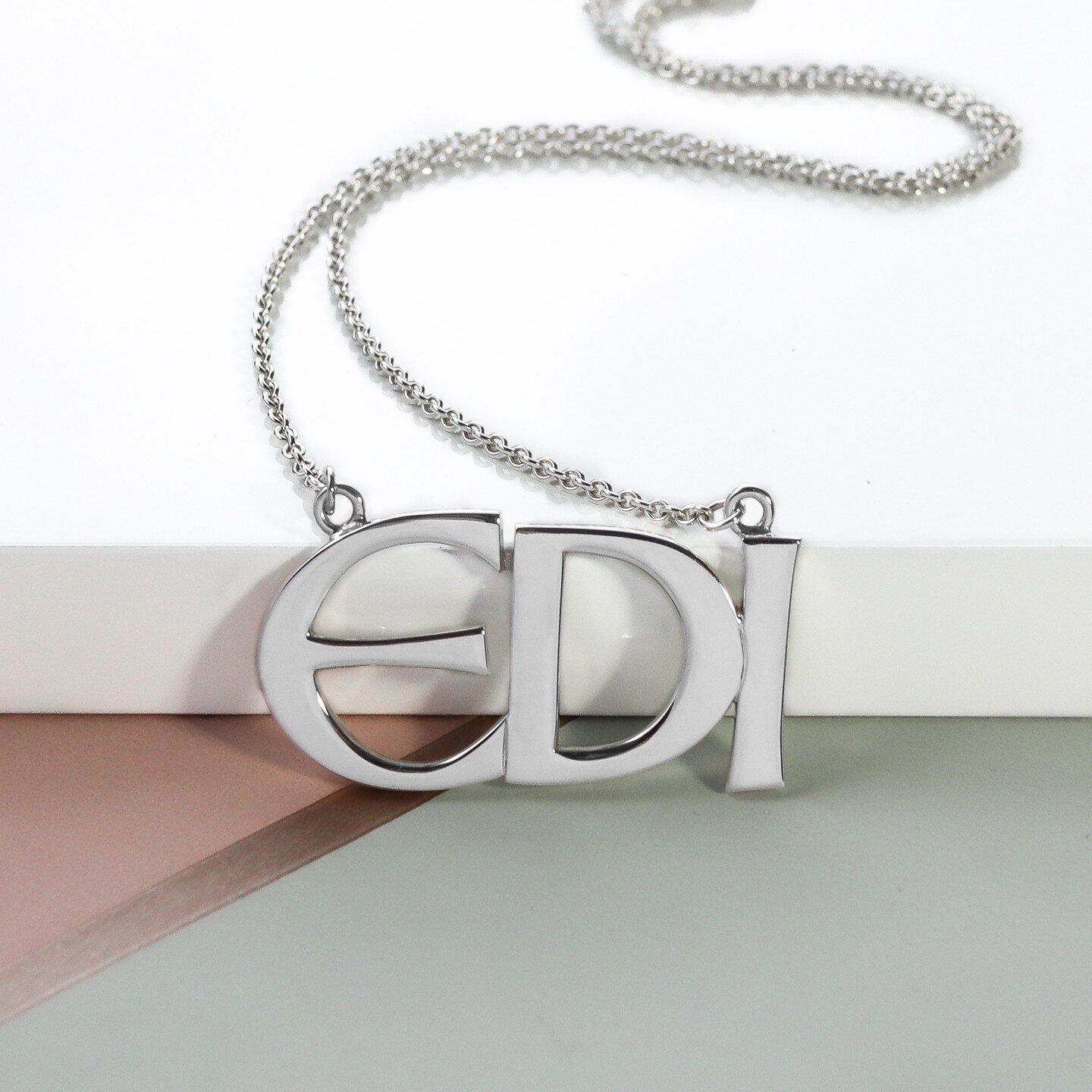 Now that the Christmas chaos is over, I can share some of the custom pieces I made!  First up, this name necklace for a lovely customer who lives in the USA, but wanted something to remember her beloved Edinburgh. The code for Edinburgh airport is ED