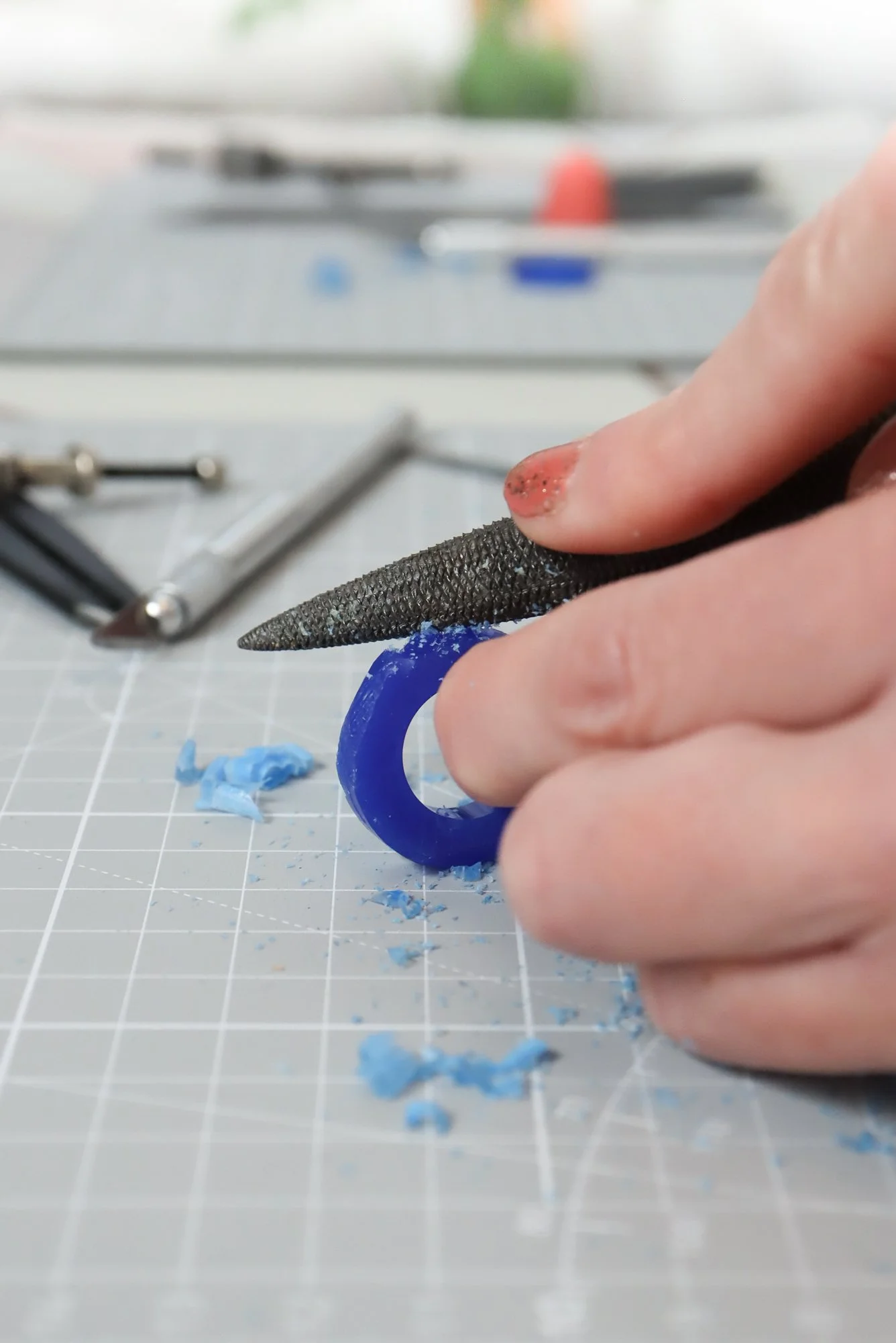 Jewellery-ring-carving-corporate-workshop-london-2179.jpg