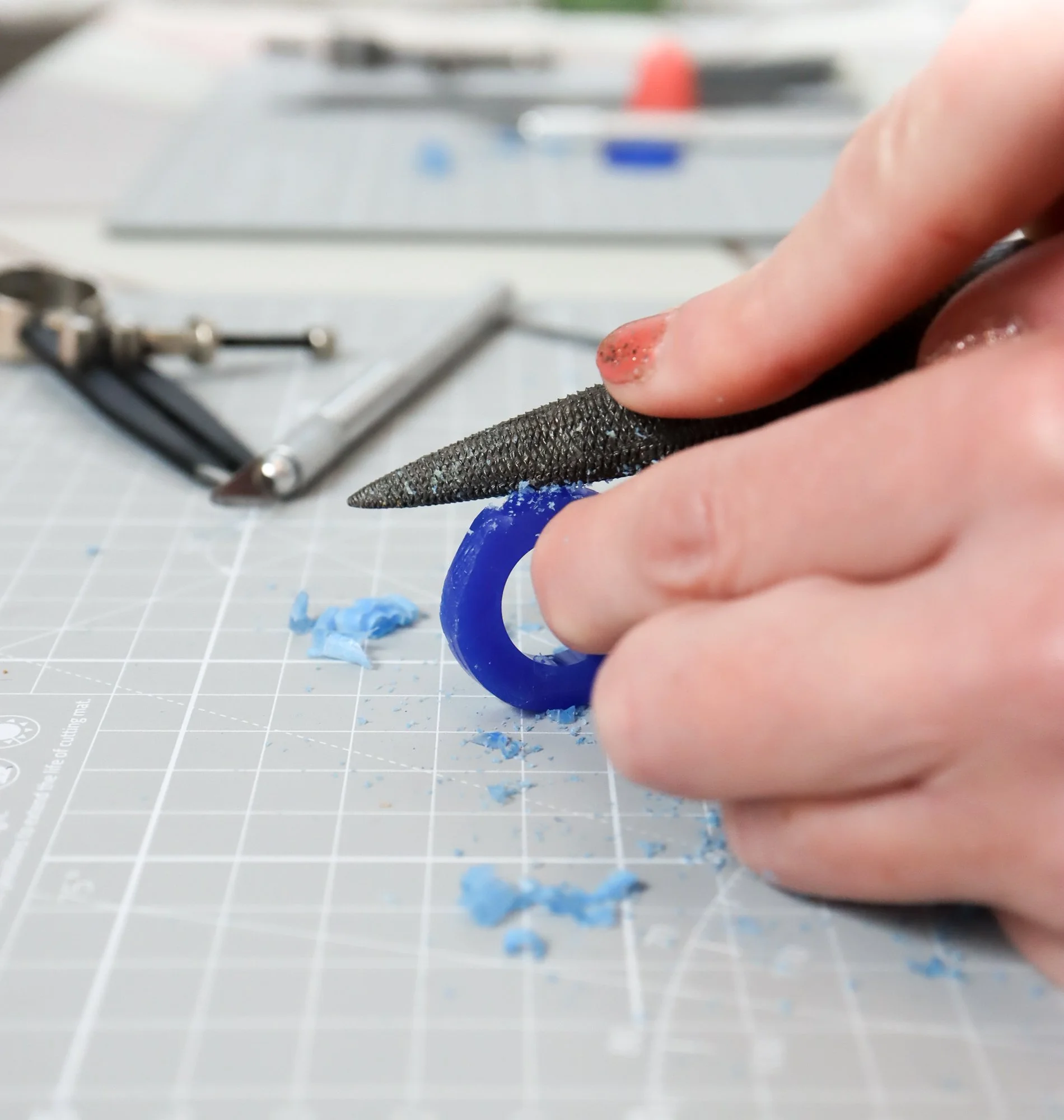 Jewellery-ring-carving-corporate-workshop-london-2179-3.jpg