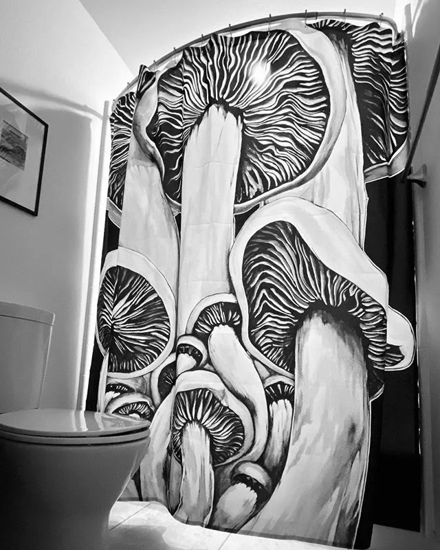 🍄🛁🍄 My dear friend from @blackdot_tattoo purchased a mushroom shower curtain and then transformed his bathroom into an Alfred Hitchcock scene 🔪🔪🔪 👏🏼👏🏼👏🏼 It&rsquo;s the last day for EAST and it&rsquo;s a beautiful day so come on out! 🛁🔪 