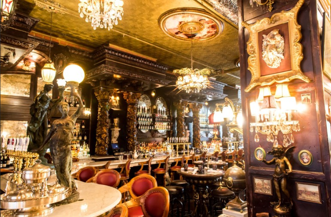 Magic Castle bar.png