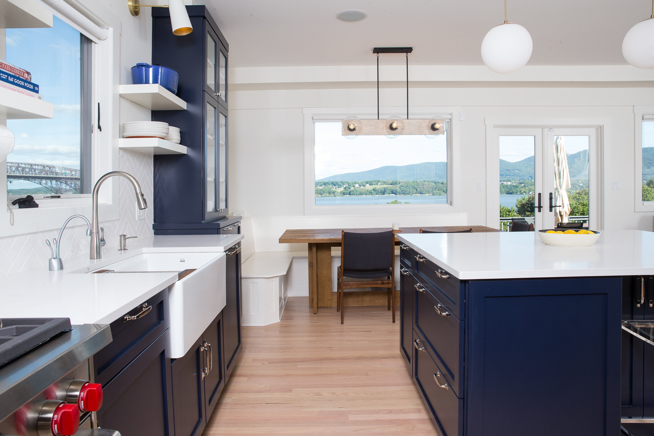 modern-nautical-kitchen.jpg