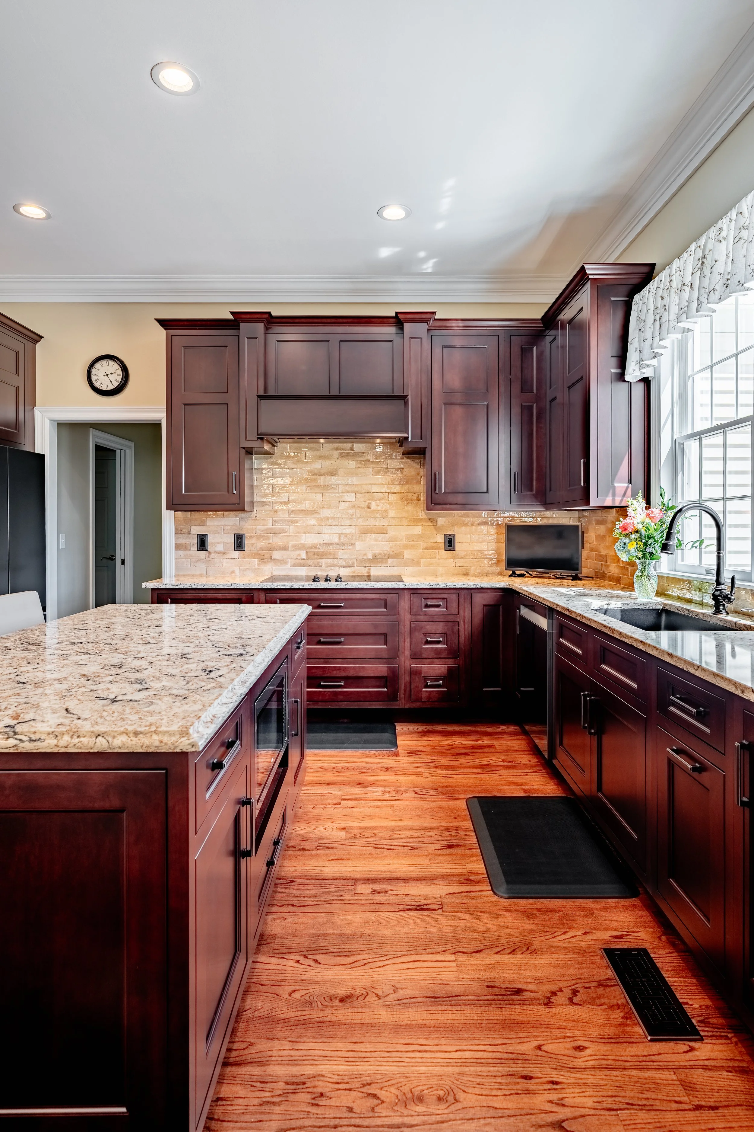 Kitchen Maple Merlot Cabinets