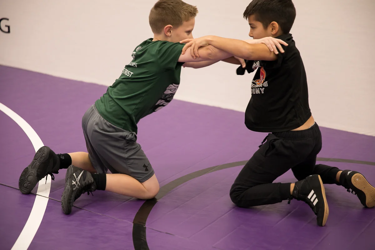 kids wrestling