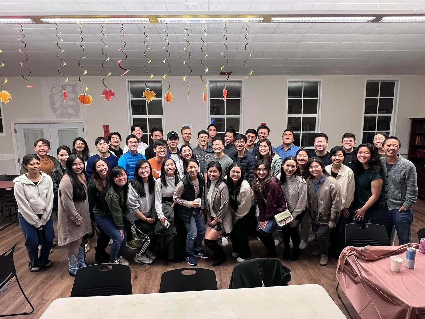 Frienfriendsgivgiving - a friendsgiving with even more friends!🍗

This past Saturday, Living Stones Fellowship had its annual Friendsgiving event. Everyone enjoyed some delicious food and drinks potluck style and then played trivia and board games t