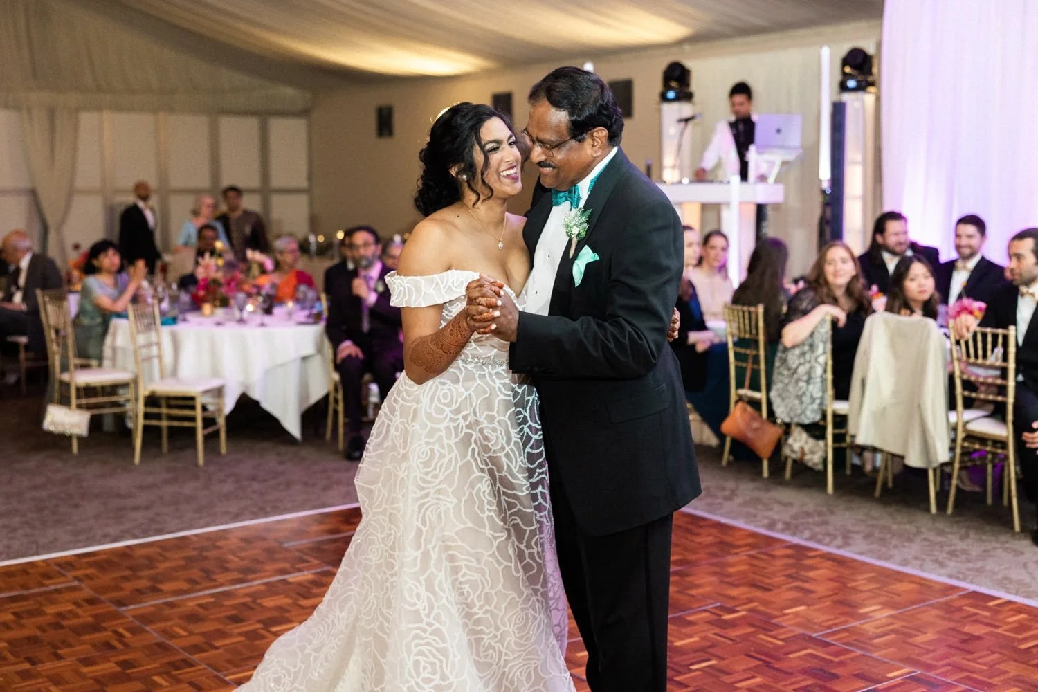 030_Oregon Golf Club Indian Wedding-257_bride and father dance together during wedding reception.jpg