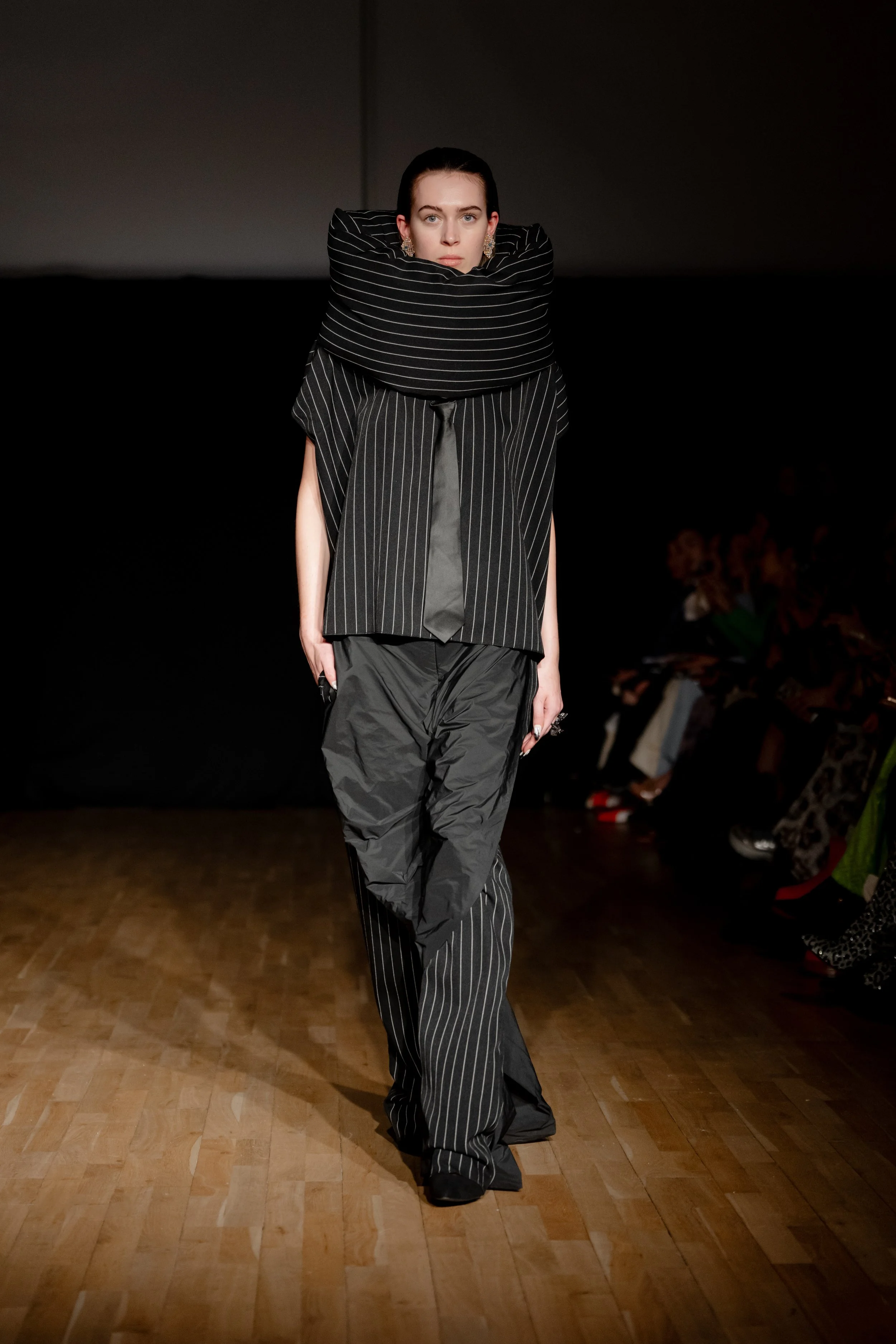 LFW_2025_02_21_PoetLab-Show_Catwalk-Press_18.jpg