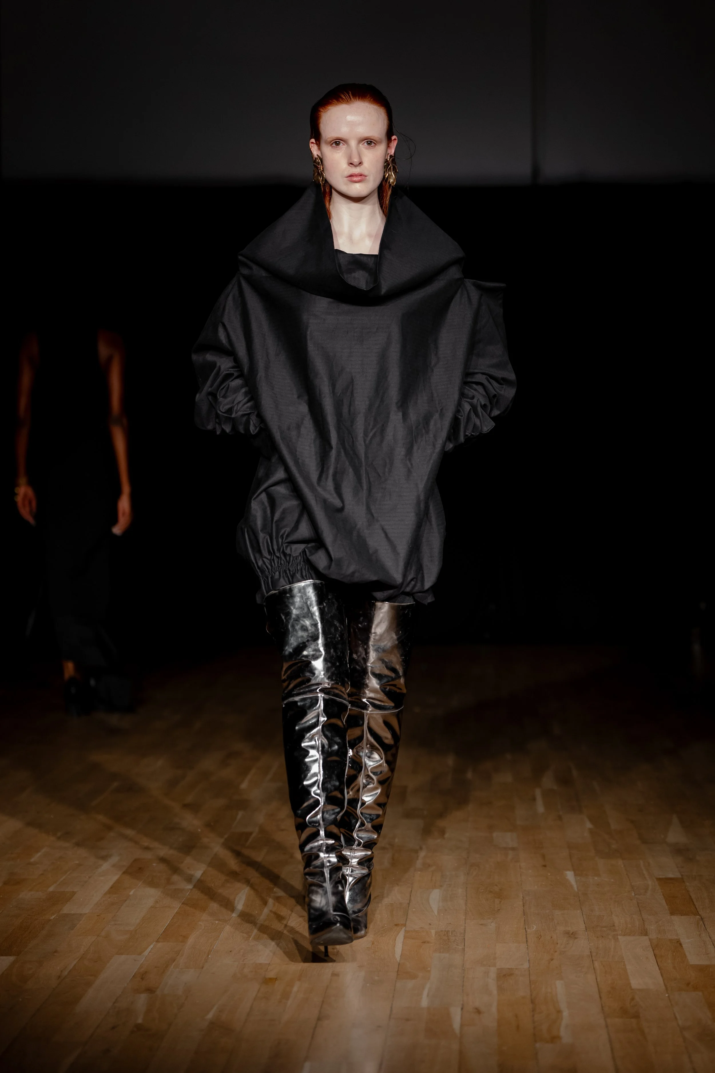 LFW_2025_02_21_PoetLab-Show_Catwalk-Press_4.jpg