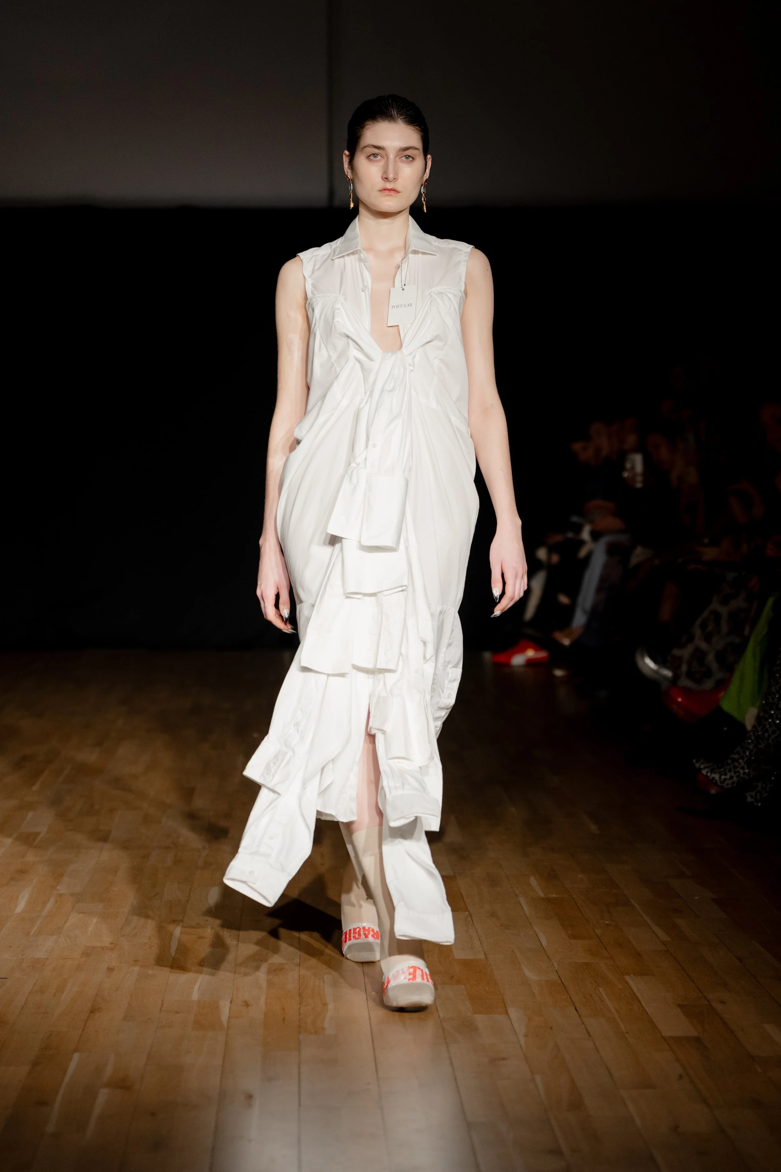 LFW_2025_02_21_PoetLab-Show_Catwalk-Press_22.jpg