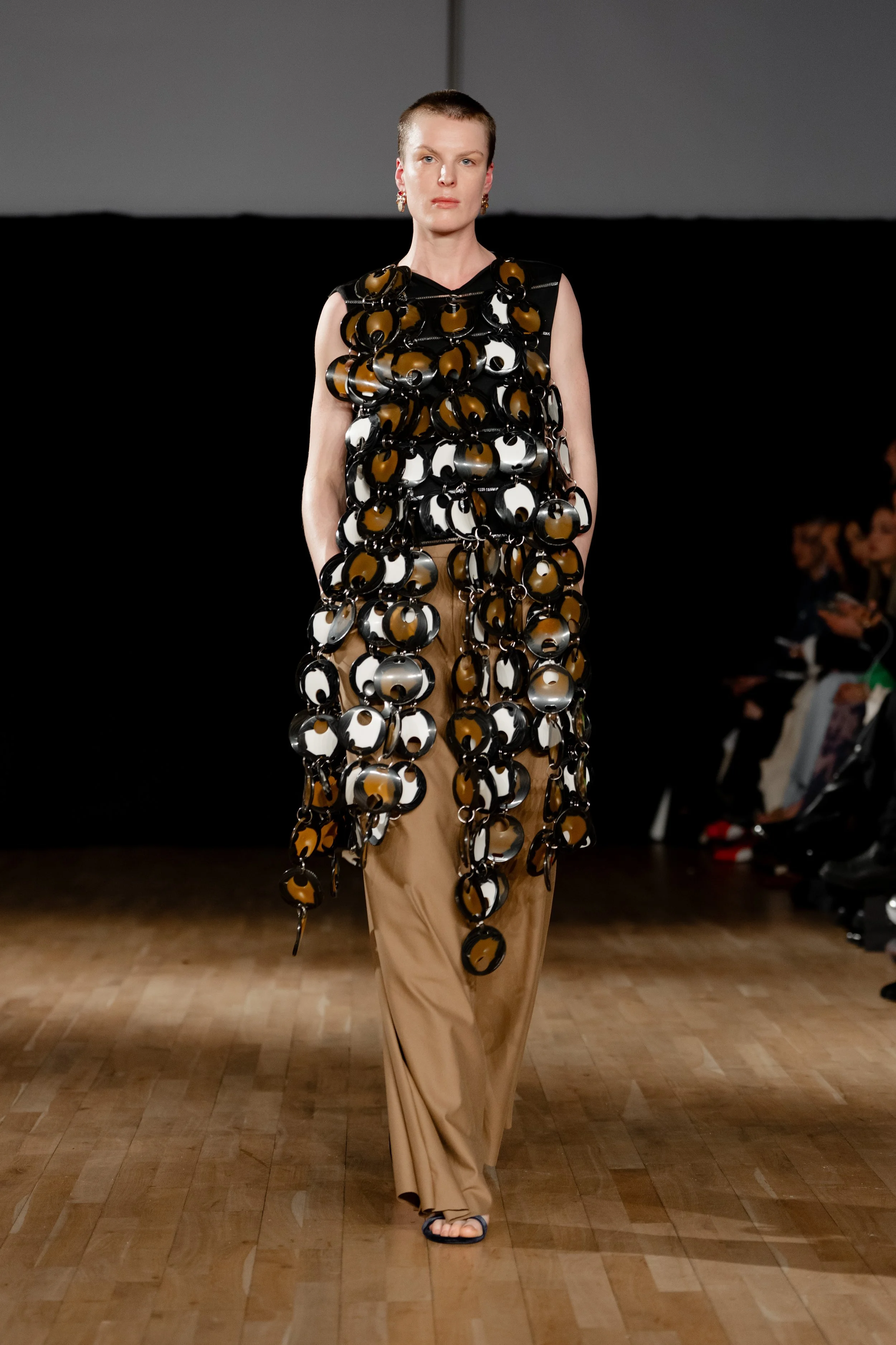 LFW_2025_02_21_PoetLab-Show_Catwalk-Press_11.jpg