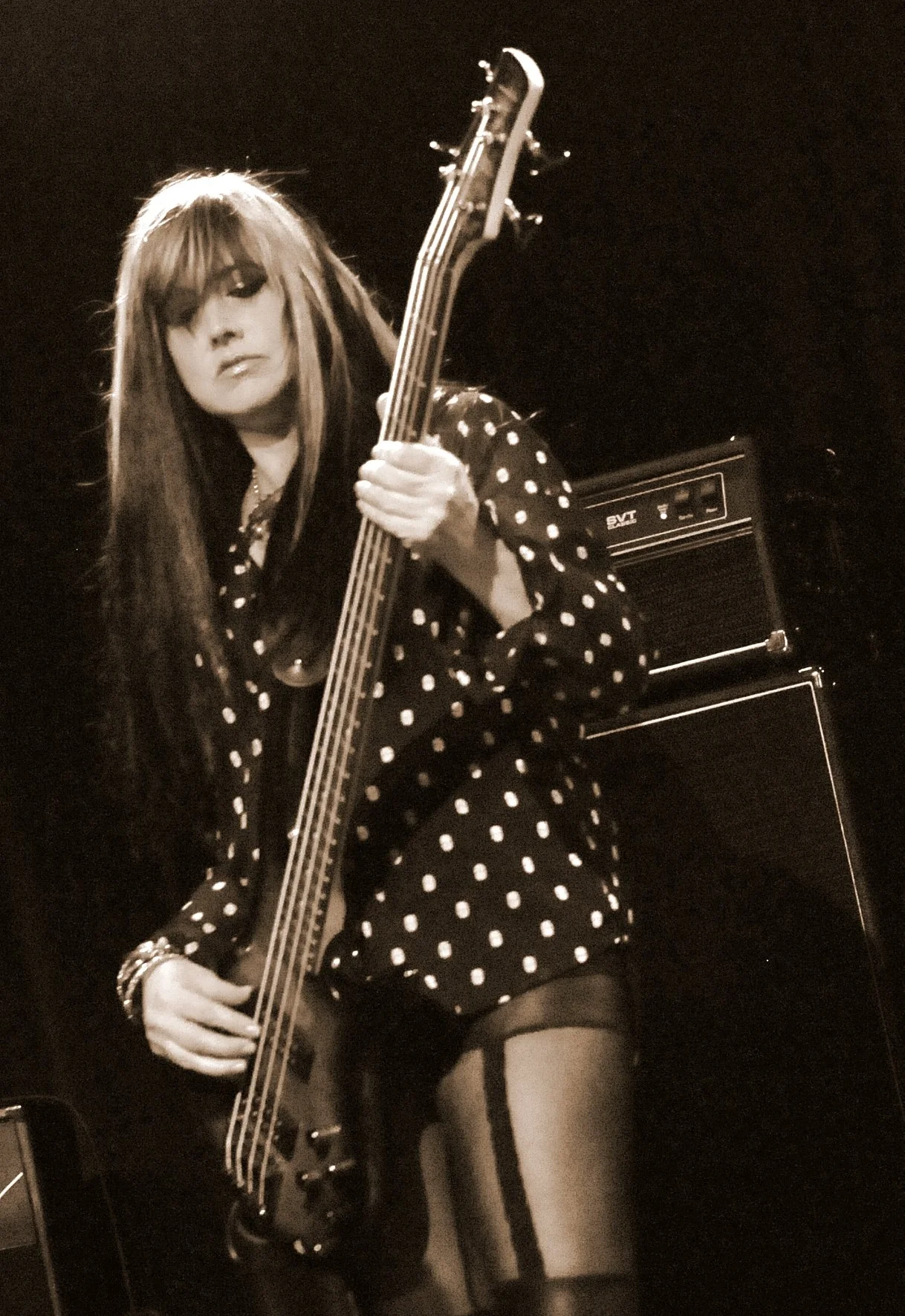 Justine Klein Justine Klein Justine is a very accomplished musician, as well as businesswoman and entrepreneur. Justine has attended the highly acclaimed Berklee College of Music and the prestigious Harvard Business School. Justine’s is a force to be reckoned with. From the most intricate detail to the well know grooves and riffs, she superbly executes the bass lines of these famous songs tastefully and with power and precision. Photo: Joe Nett