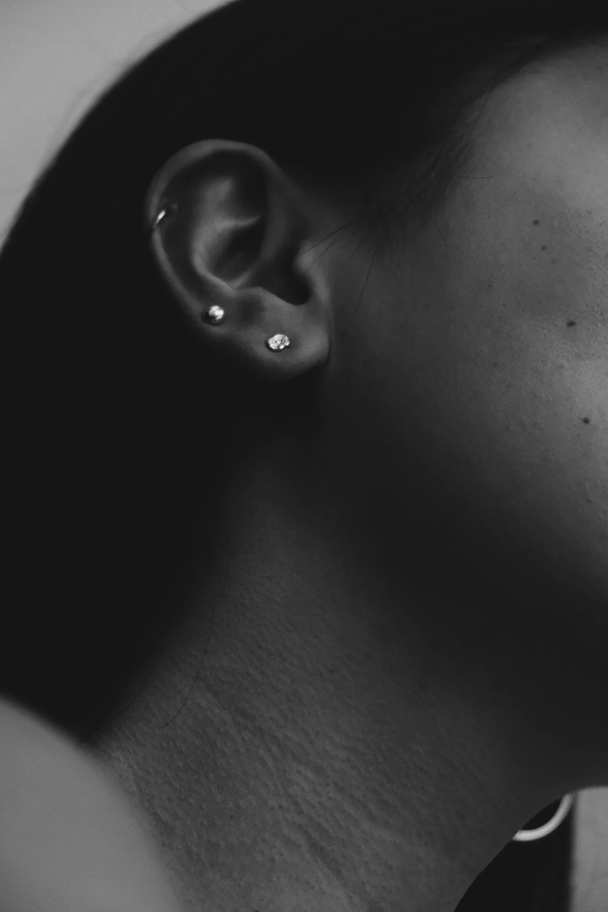 STUDS FLEUR.jpg