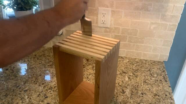DIY Knife Block only using Box Joints : r/DIY