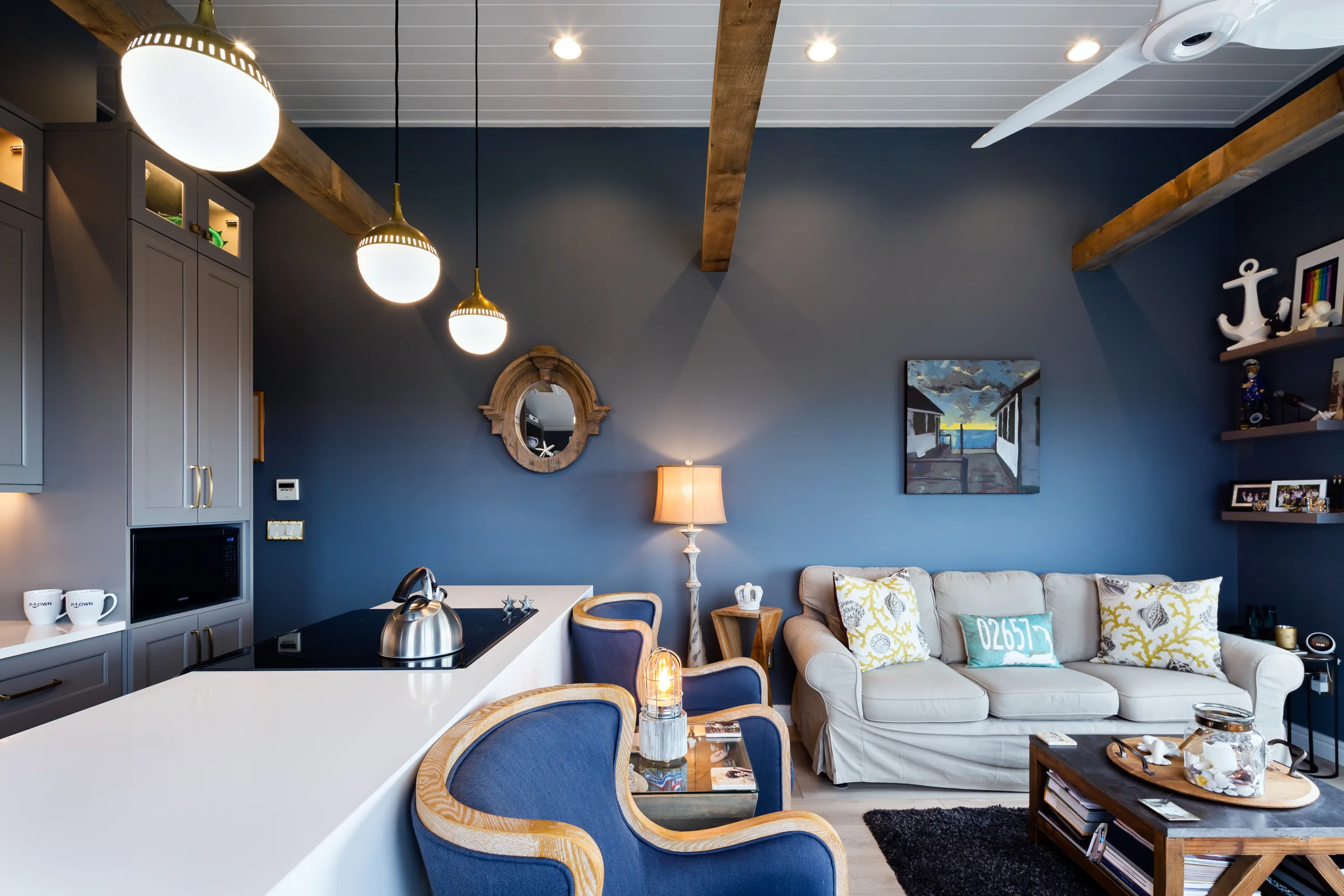 945CommercialSt-02-w.jpg
