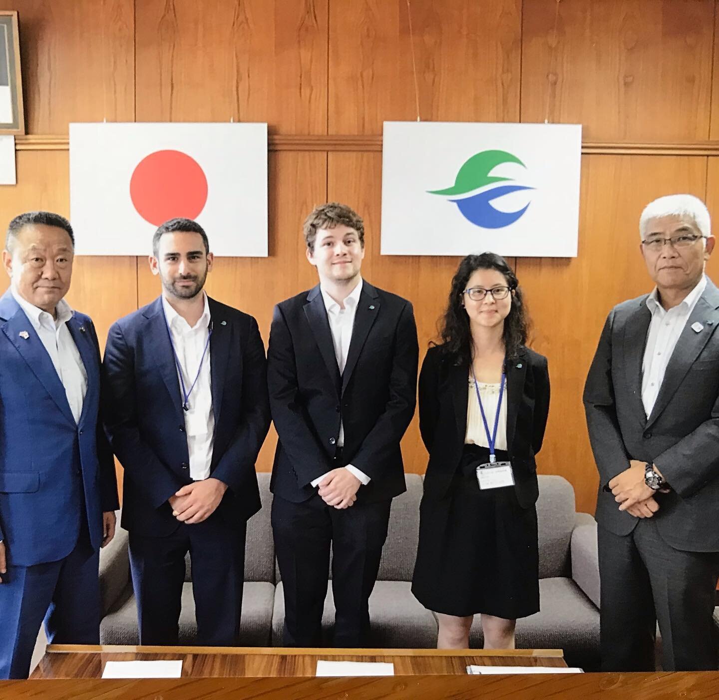 Arriving in Motomiya City was an exciting time and certainly unlike anything that I had experienced before. Meeting the Mayor, the Head of the Board of Education and everybody who worked at the City Hall was a privilege. Everybody made me feel truly 