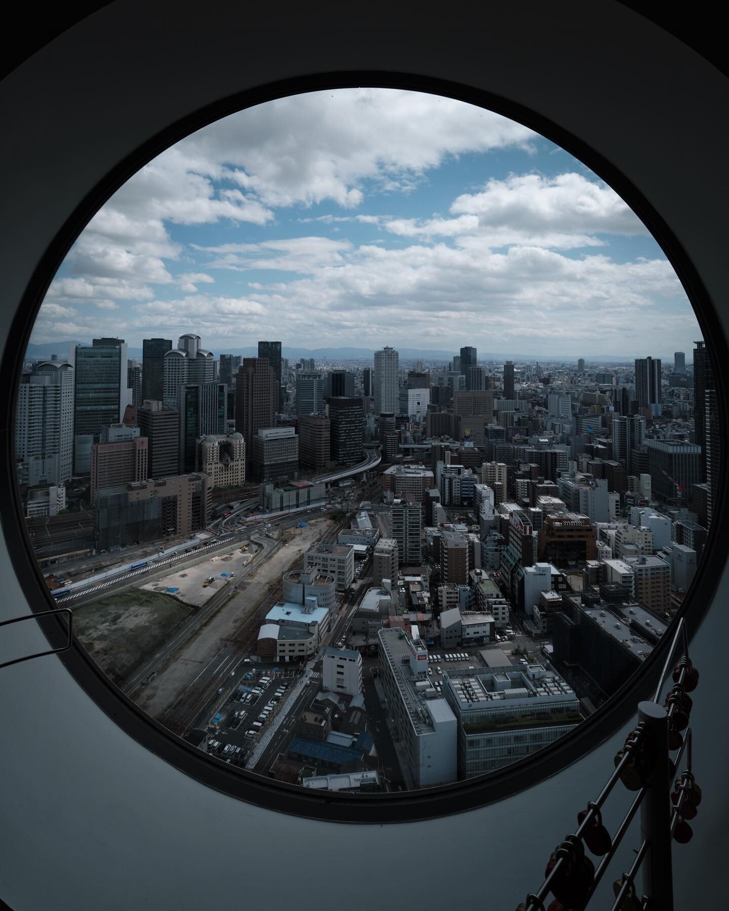 &ldquo;Window to the World&rdquo;⁣
⁣
The Umeda Sky Building in Osaka offers many sprawling city views but I think this one has the most unique perspective of the city.