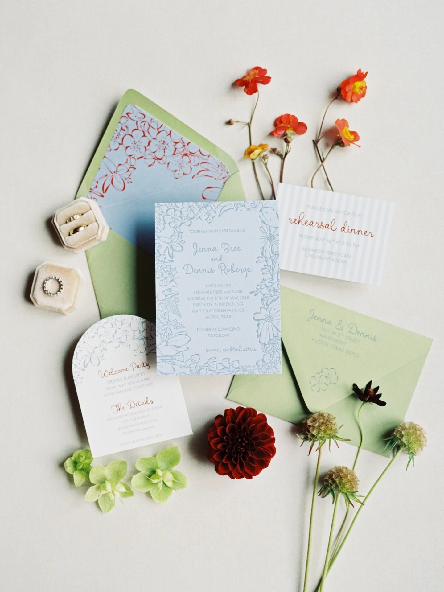 Punxsutawney Phil says 6 more weeks of winter, but currently dreaming of spring 🦚

@carolinejamesfloral @mattiesaustin @seals_co