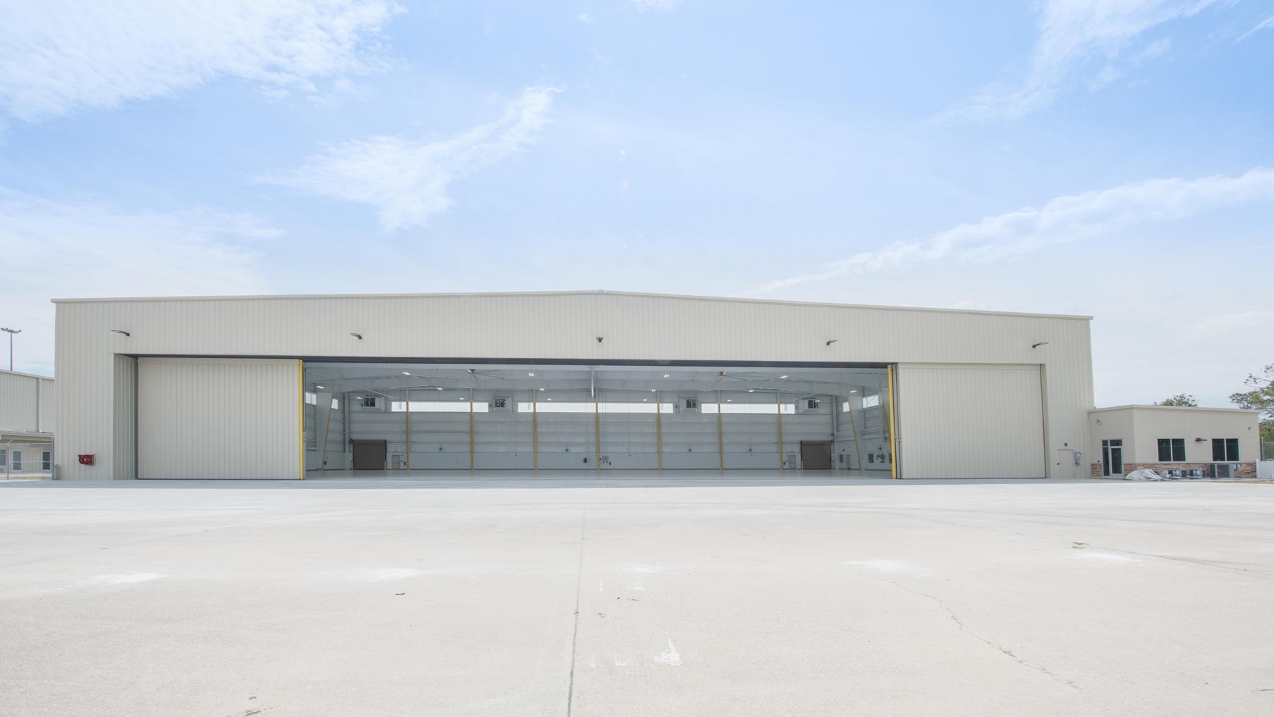 MCO_Hangar 3.jpg