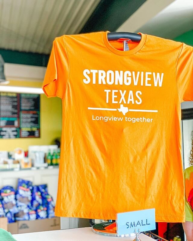 Have you seen our #STRONGVIEW t-shirts!? ⁠⠀
⁠⠀
For $12, you will help support local businesses as we unite together for our community. ⁠⠀
⁠⠀
Thank you, @GlobalGraphics for leading this mission and thank you to our community for your support! ⁠⠀
⁠⠀
Ge