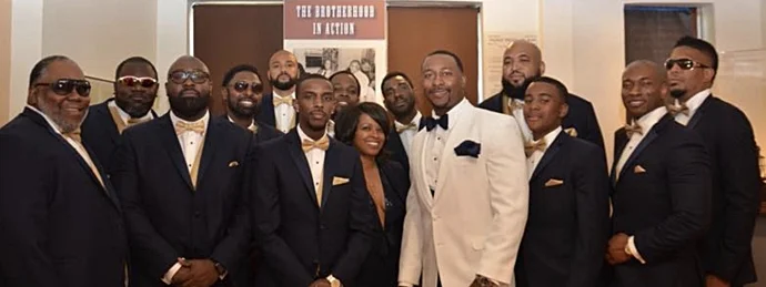 The Groom with his tribe!