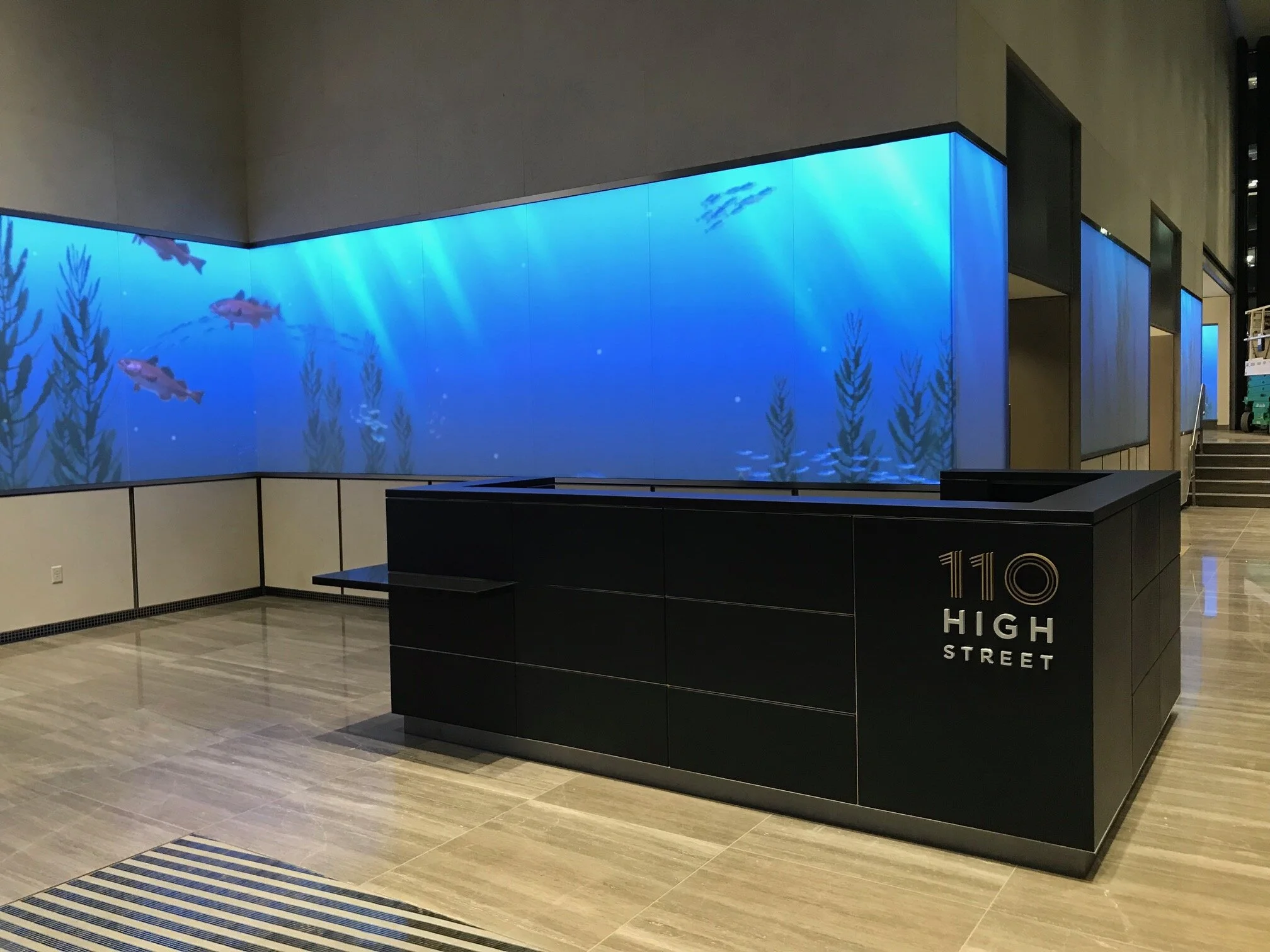 Desk and walls looking great.jpeg