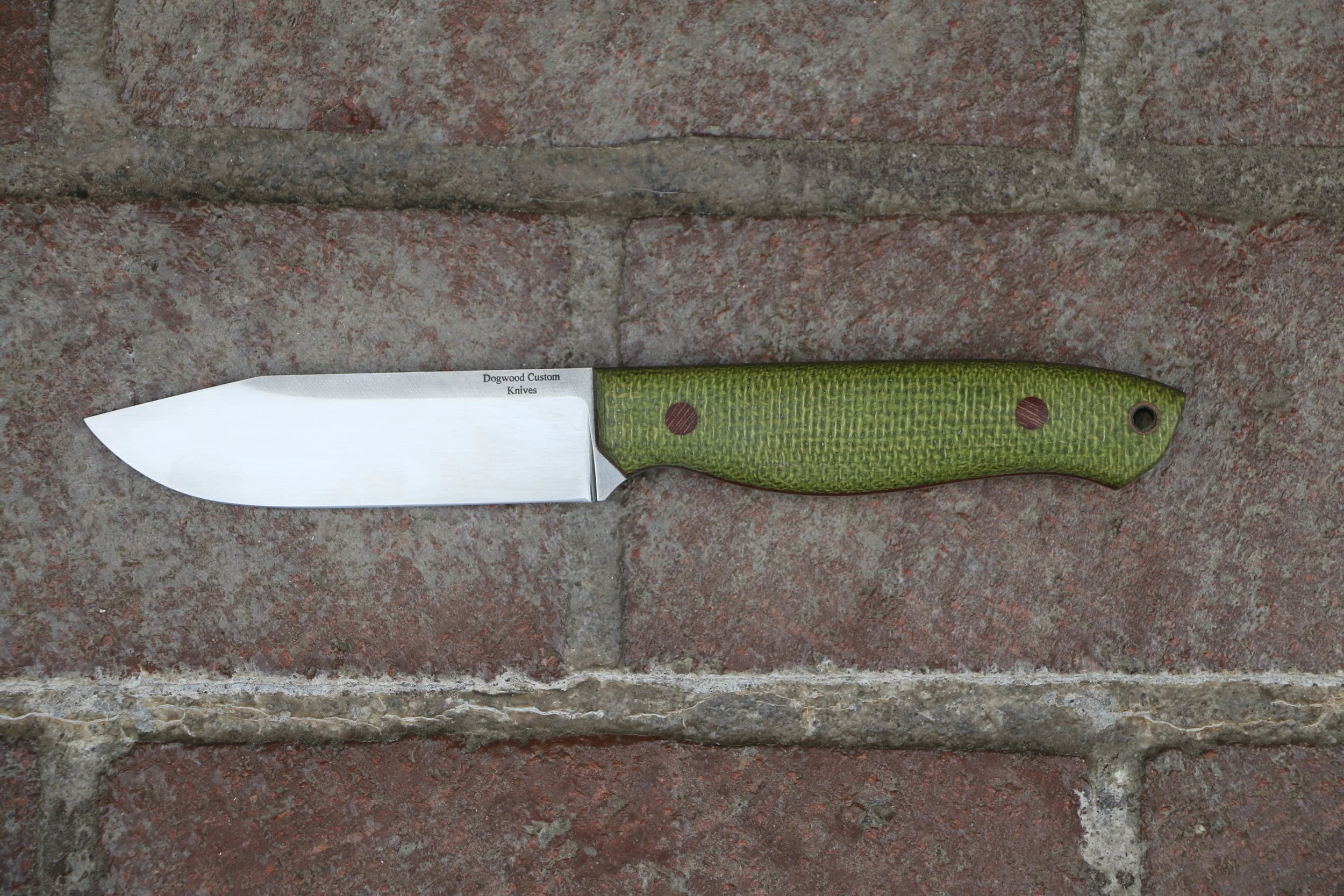 Echo-4  with Green canvas micarta natural micarta pons and liner