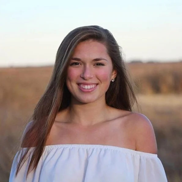Sofie Desimone Naumkeag 10 yrs at Camp Challenge Head Favorite Camp Memory: My favorite camp memory is the summer that I had my own cabin for the first time. It was so special and fun to make such genuine bonds and memories with my campers! #cabin5FOREVER