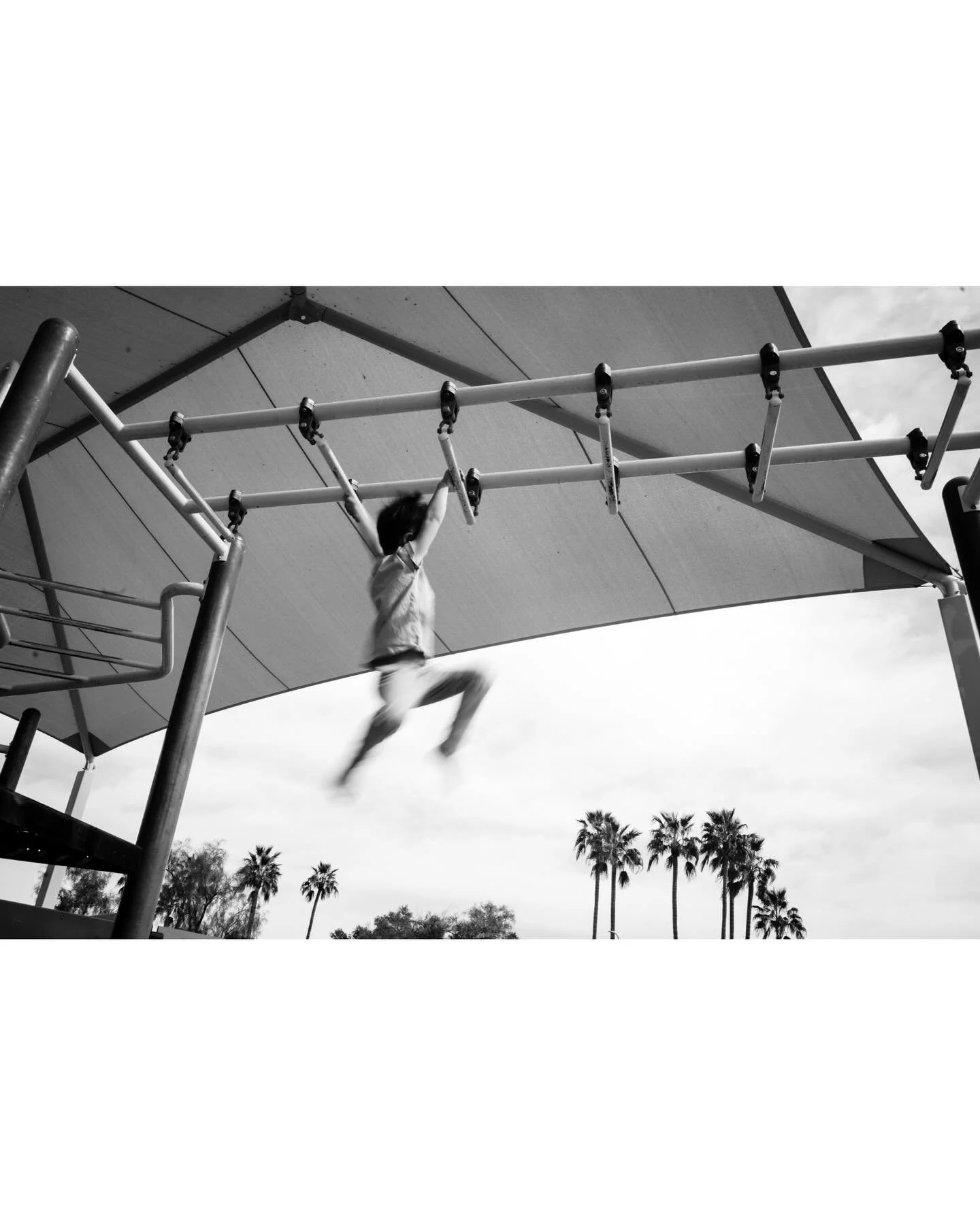 I started 2025 strong, so strong. Like literally everything I set as my goal became a reality. 

I was consistent with my photography practice thanks to @anerinooriginals Creating Deeper Documentary Imagery class &mdash; a class I&rsquo;ve been eyein