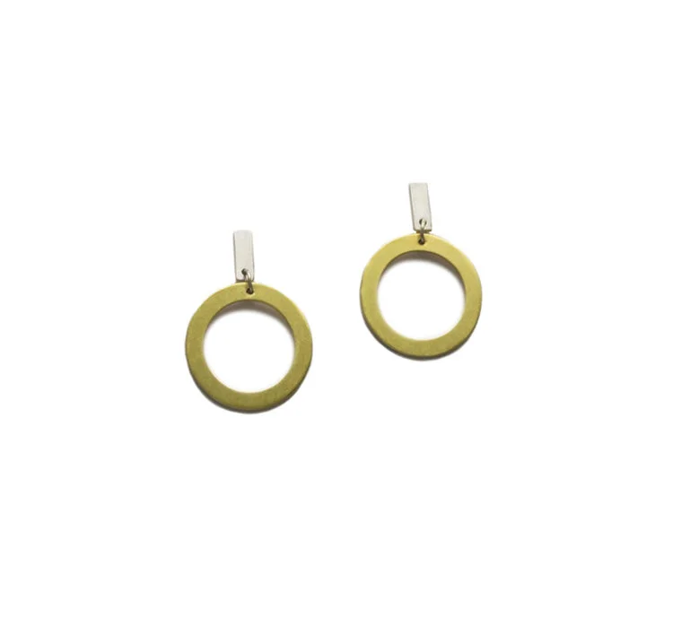 #E228+Circle+Line+Posts-1.jpg