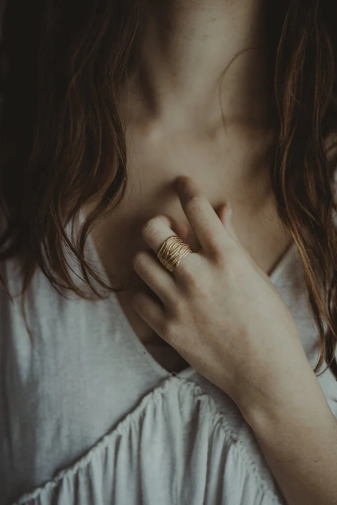Takara_sculpted_coron_ring_model_1024x1024.jpg