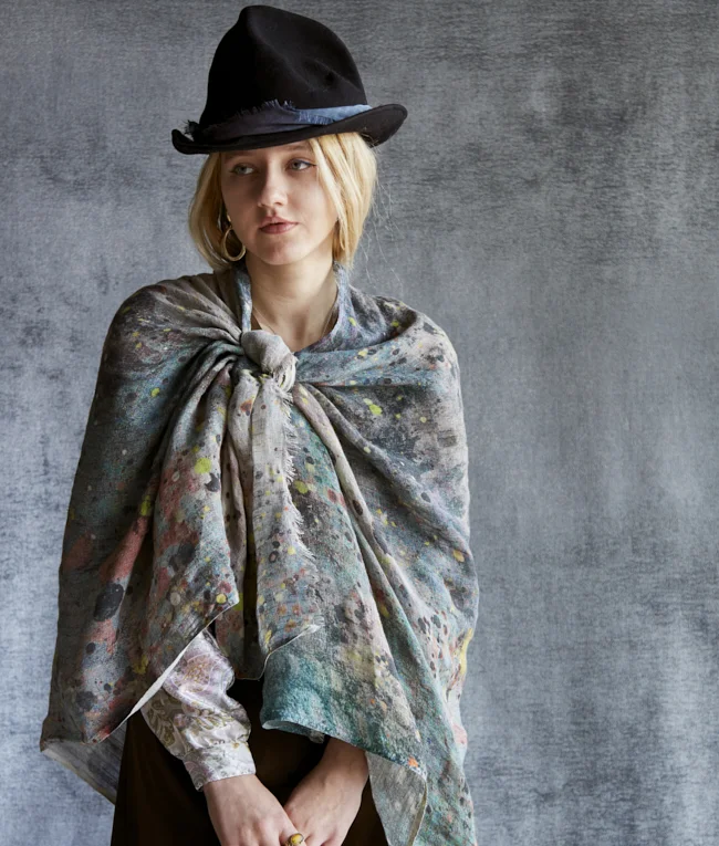 LIN006-MUS_DROPCLOTH_VIKTORSHA_3.jpg