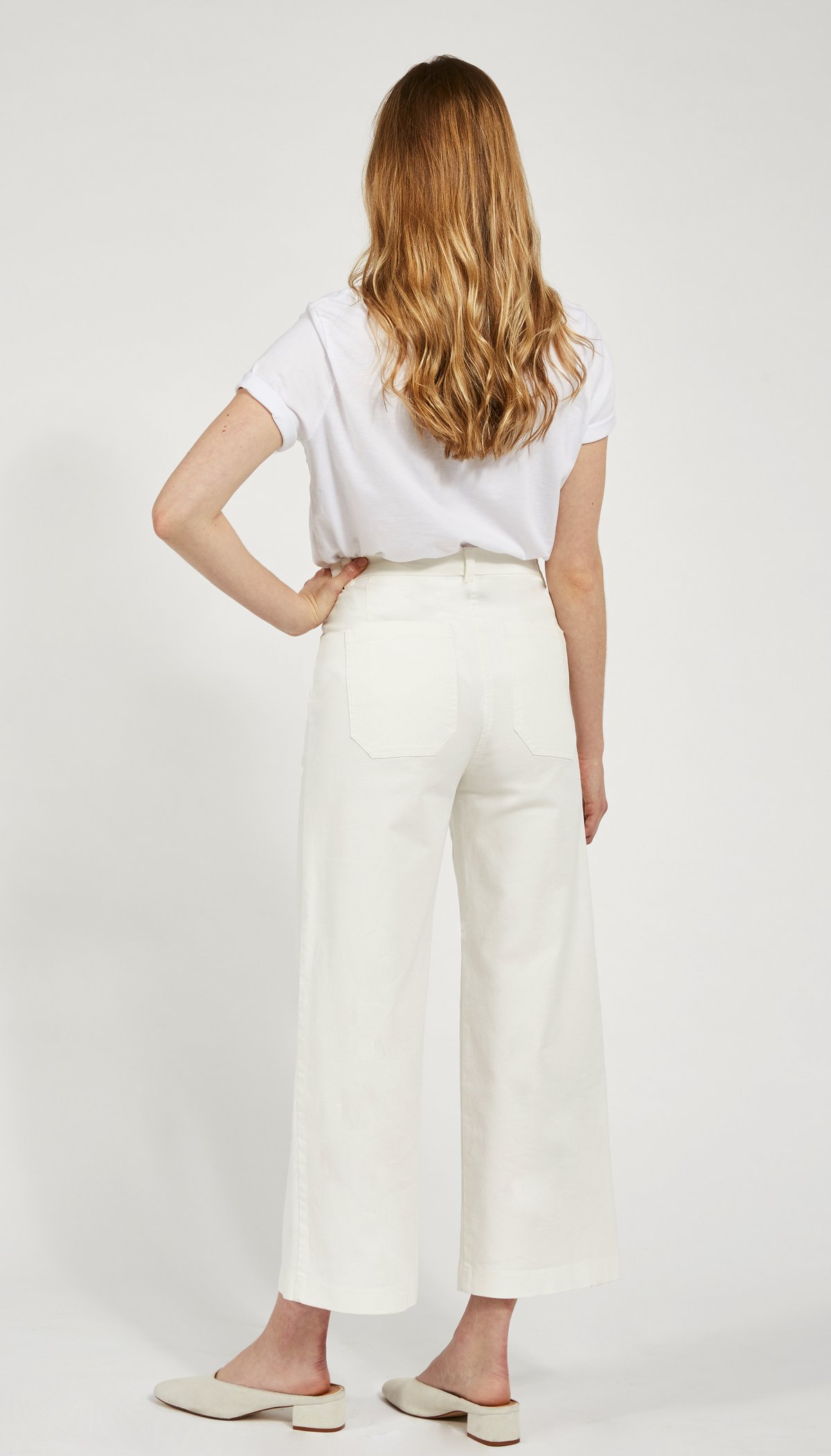Wanna_French_White_Simone_Back_Side_CR_1200x.jpg
