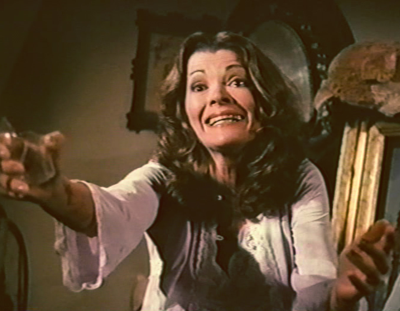 jessica-walter-home-for-the-holidays.png