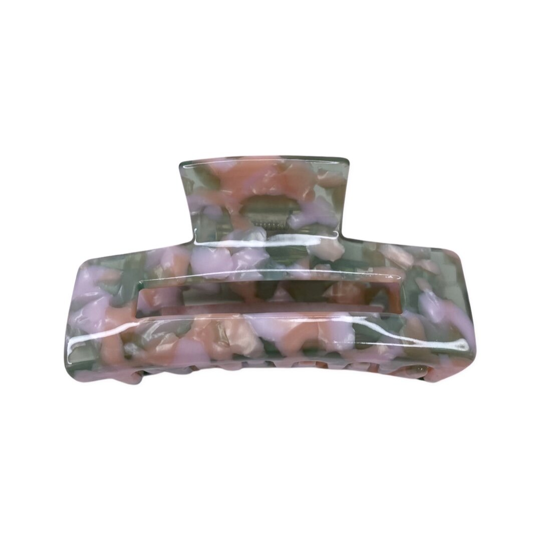 647DC485-4B50-4345-A676-582F59F6BEC2