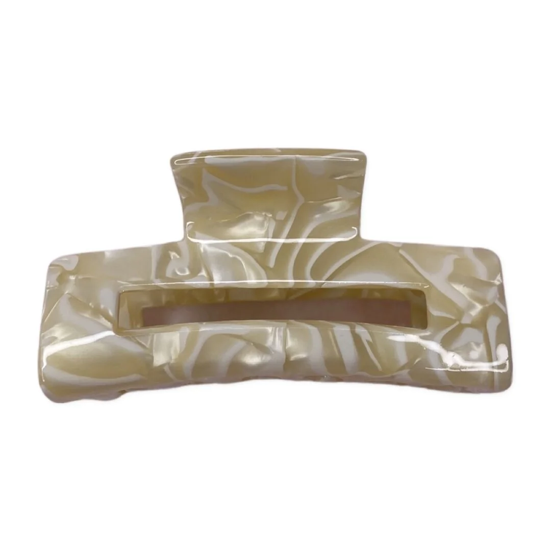 E42C9A21-A254-459E-8833-34FE7ED46D39