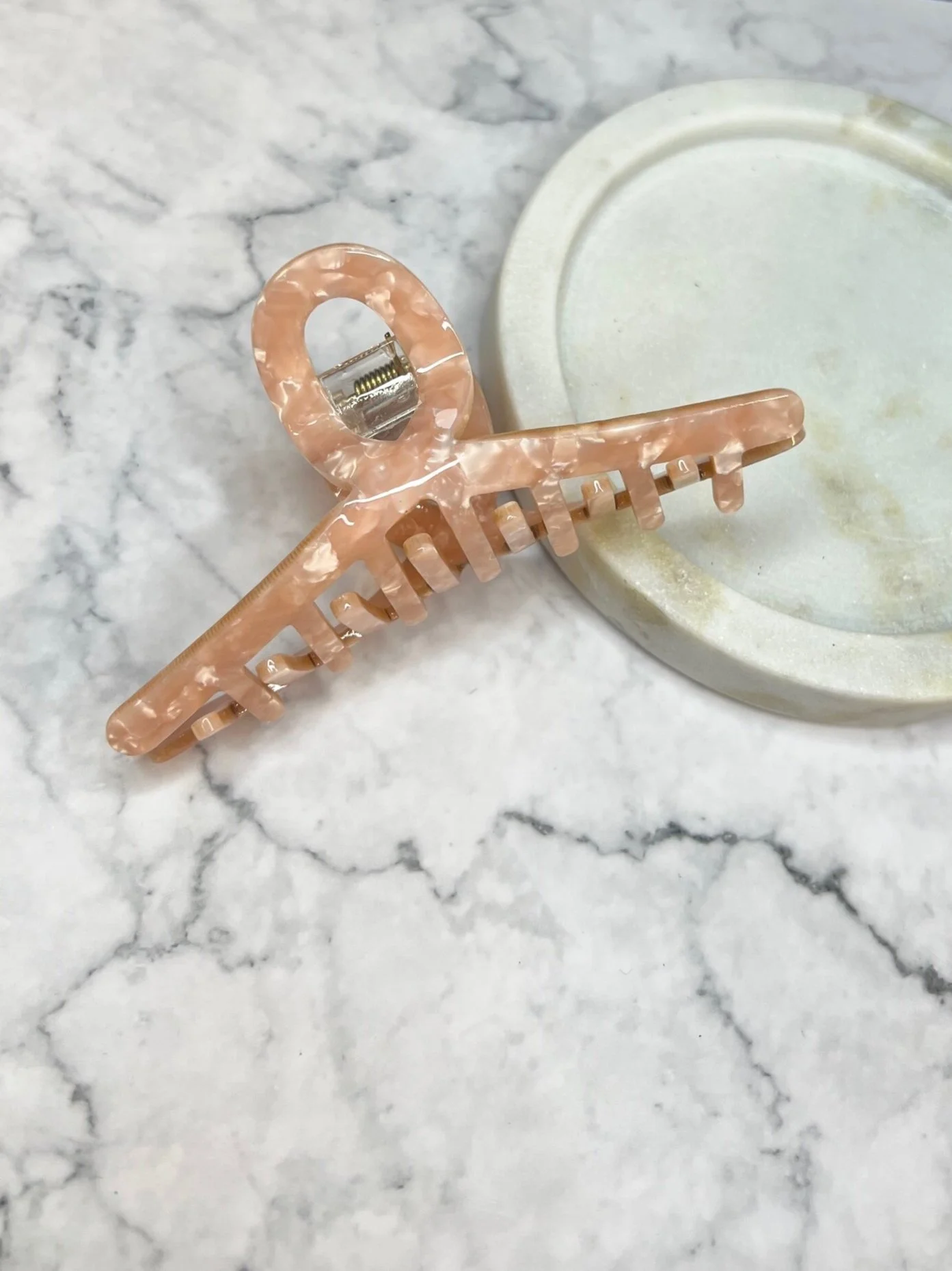 DEC5B7DA-D184-4CD7-9F20-1FEED5E732E5