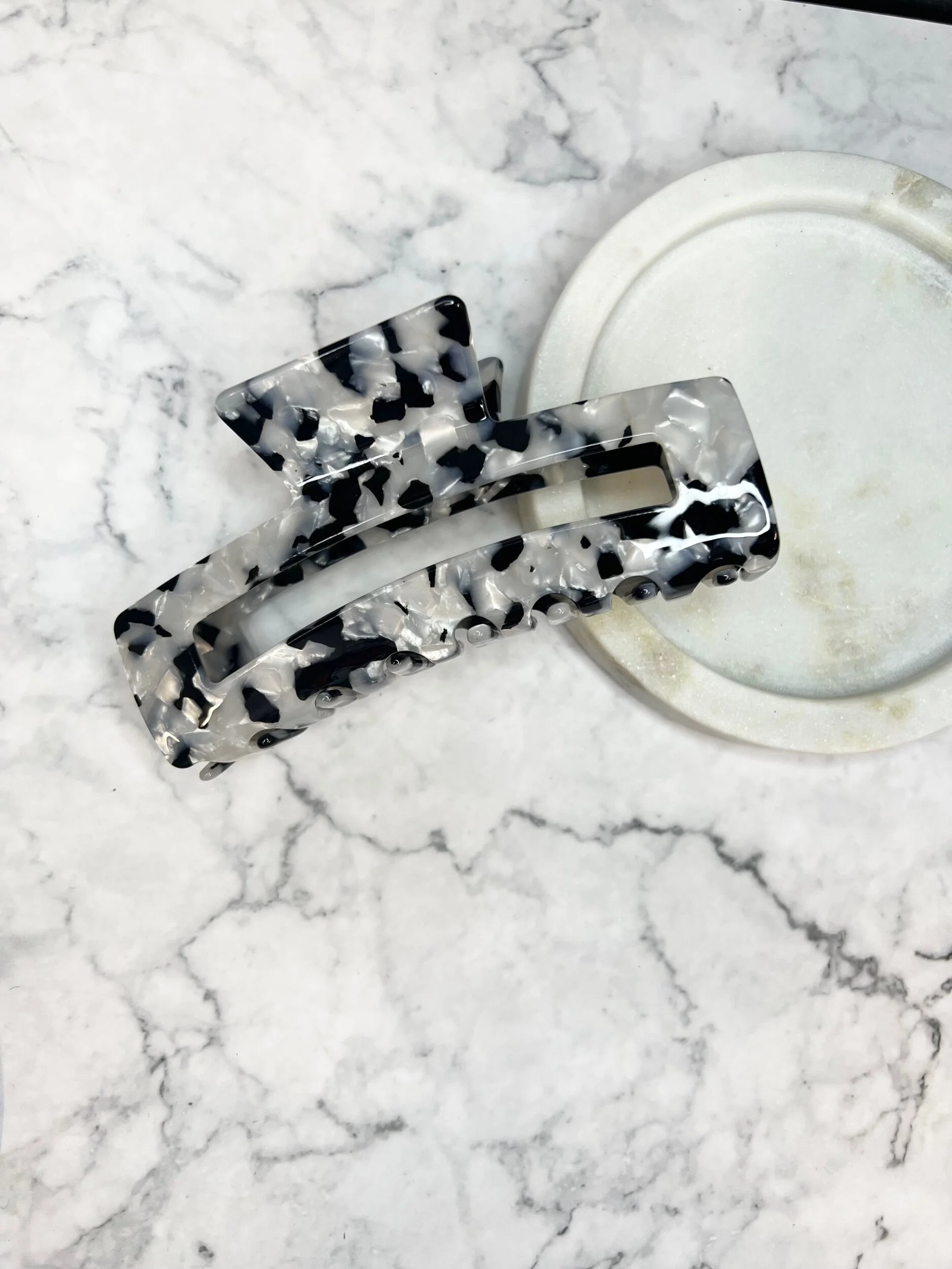 18FF8A8D-61EC-4A85-B8DE-CD397468EEB6