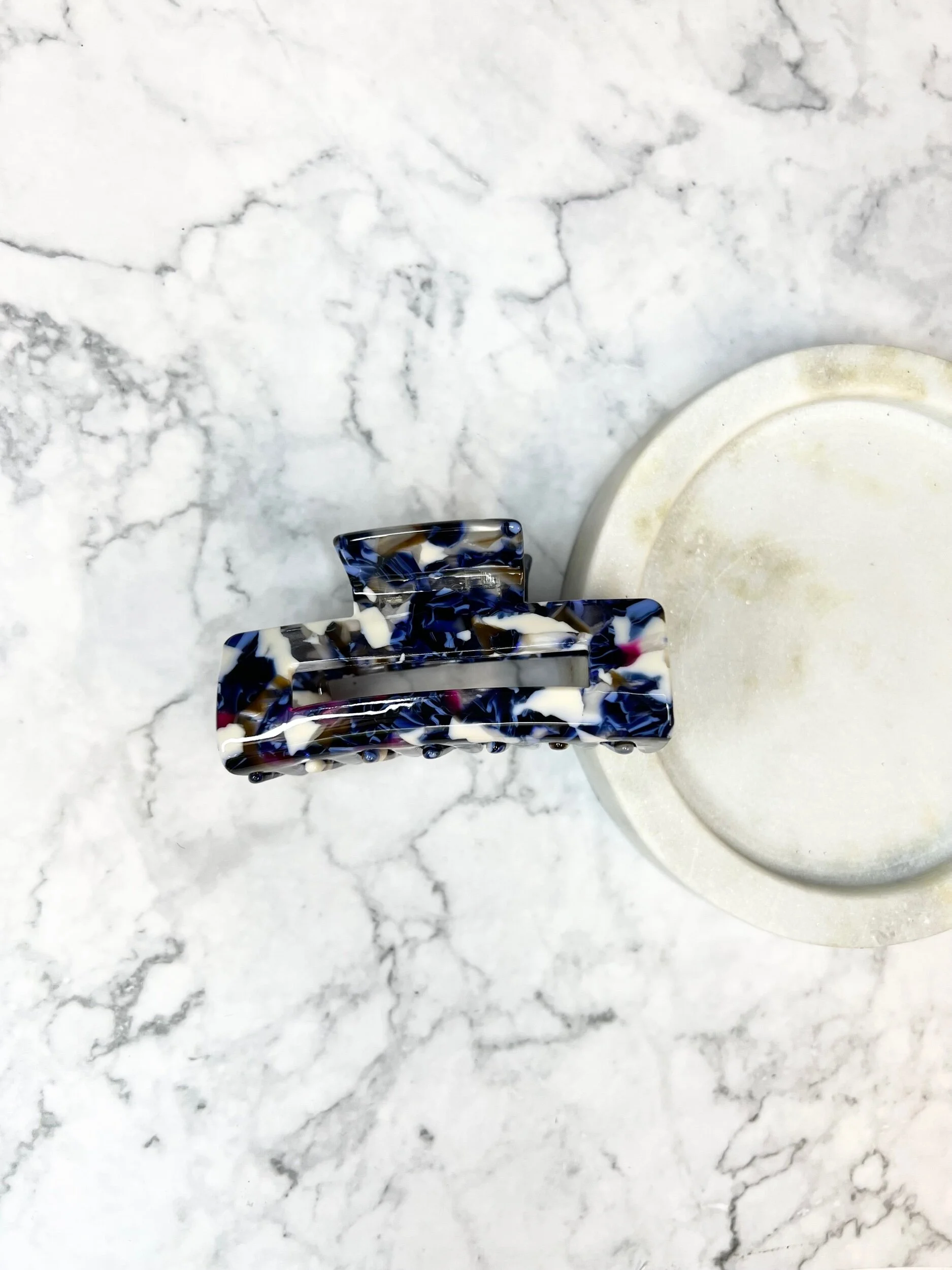 E507F21A-B48A-4583-A48D-DE0A49602379