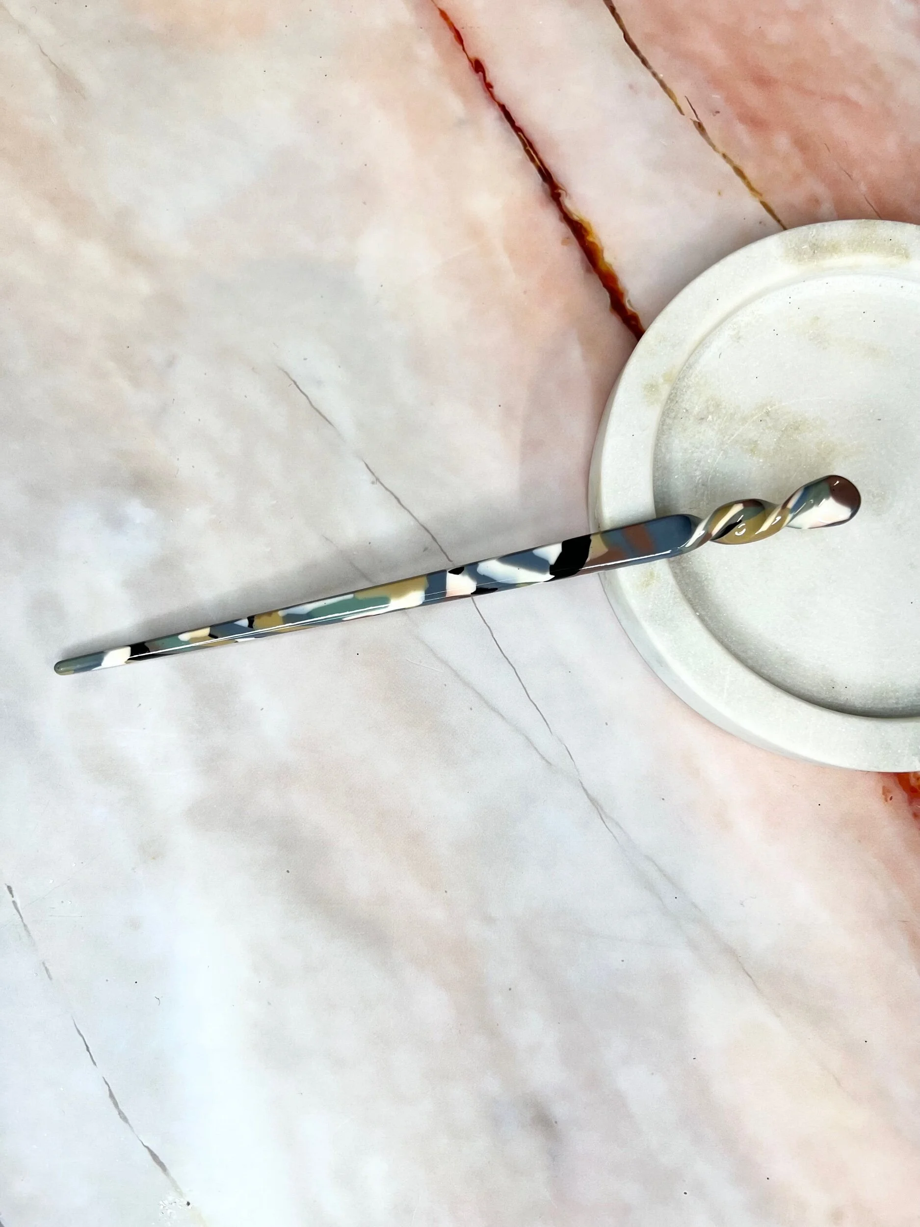 1647606F-DF7F-469C-8AE1-C1FDD6EC4A15