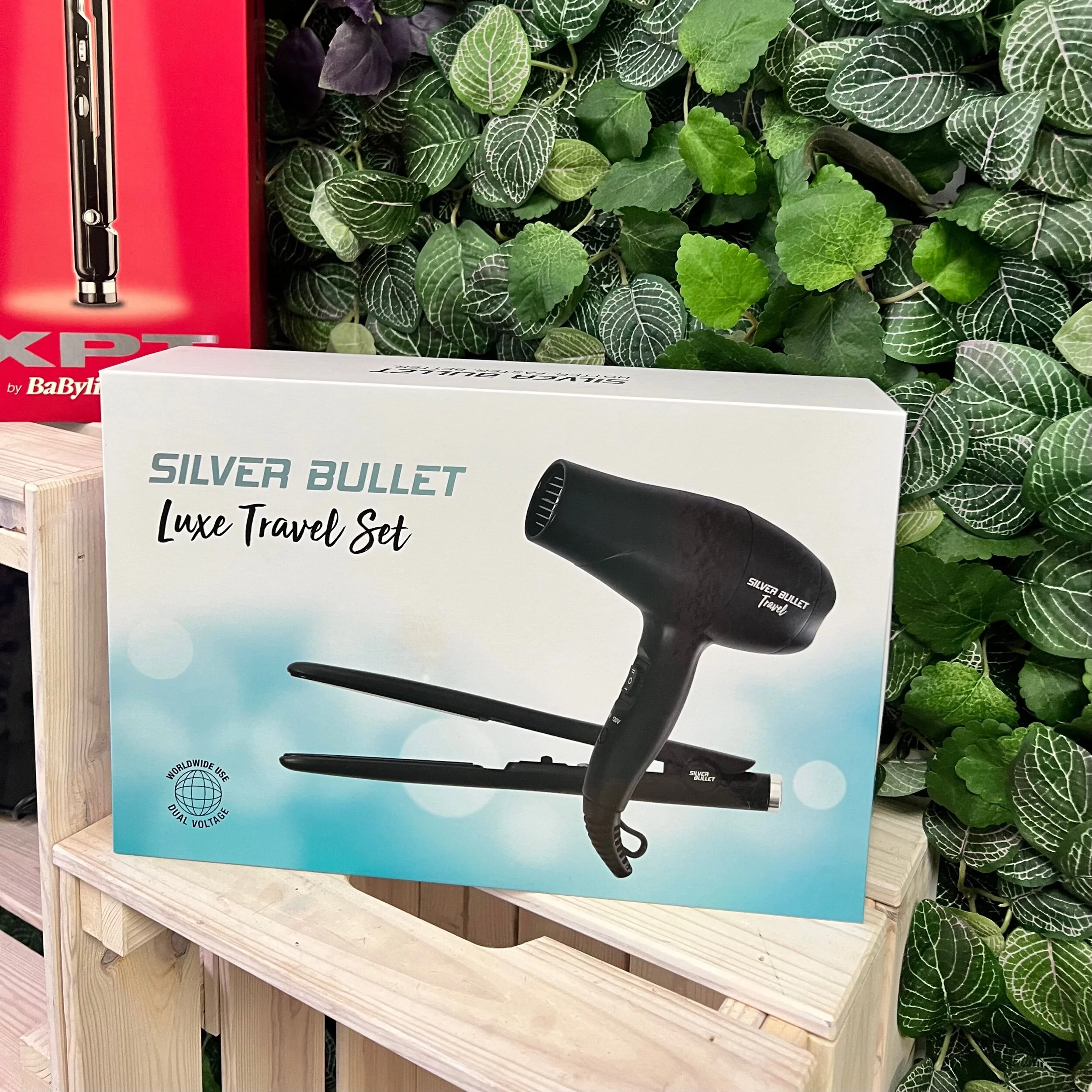 9E73D774-88D8-400B-929B-03F7E0DF5EA0