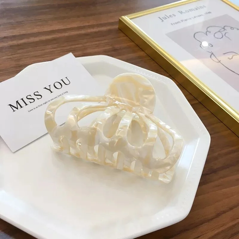 70C5ABF7-3161-4B9C-AE78-3F4508BEC9E7