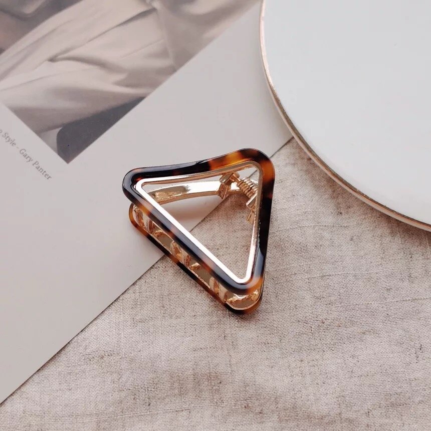 F3C9F05D-B7F9-409D-A881-F580198FA12A